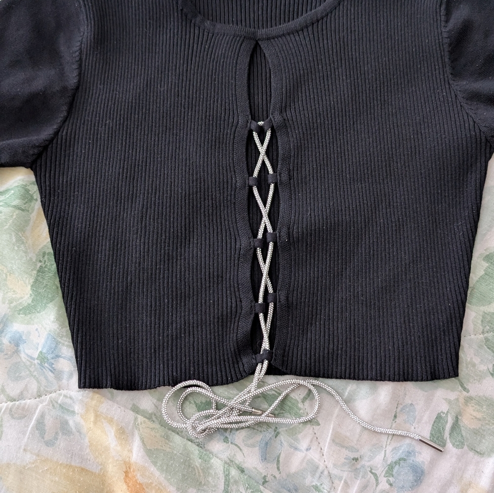 Immodal Stretchy Crop Top Knit Tie Front Top